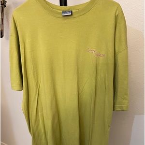 Tommy Bahama men’s large T-shirt